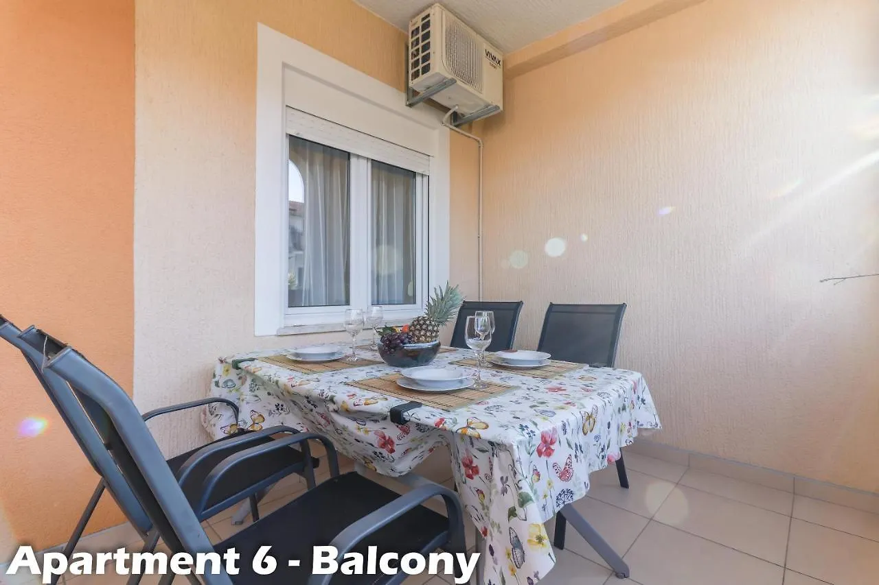 Apartments Juric Vrsar